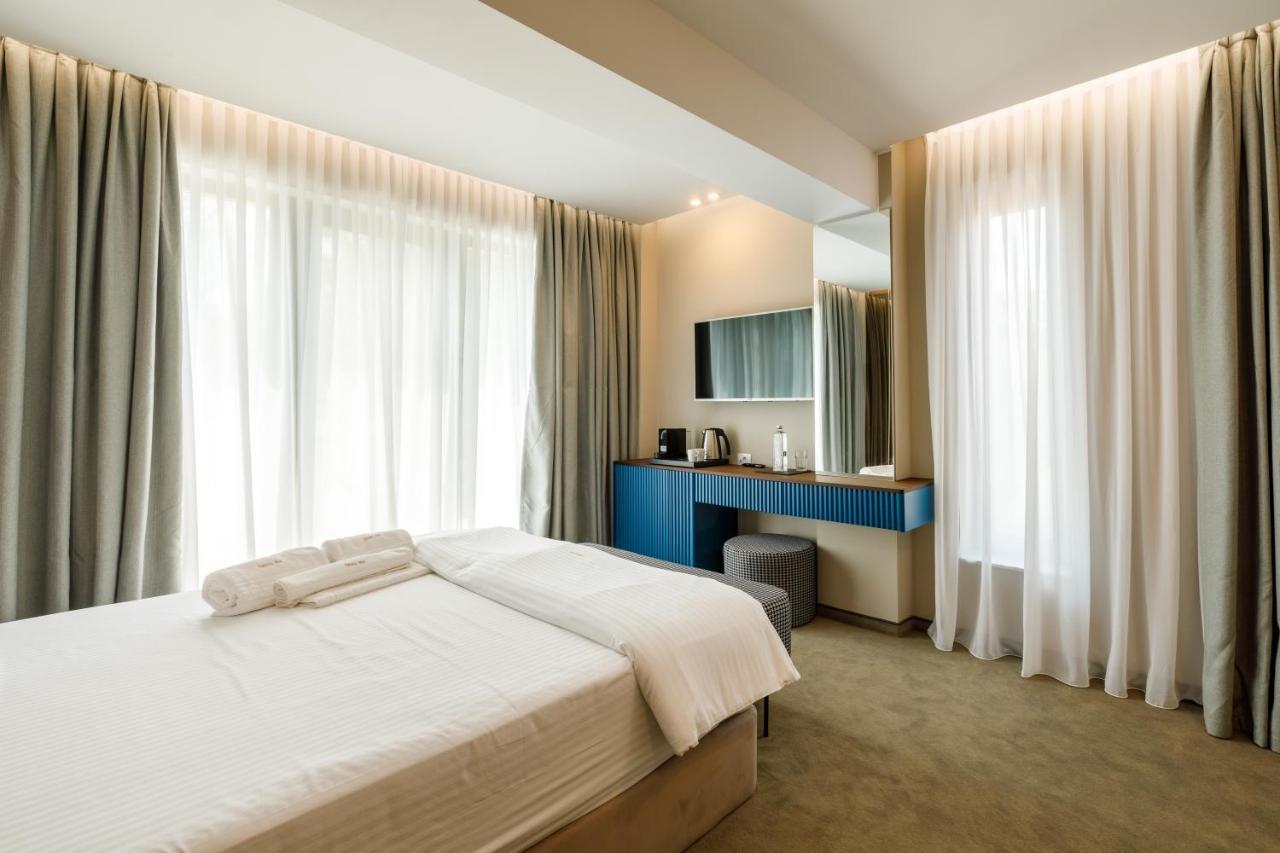 Onal Boutique Hotelier Mamaia Exterior foto